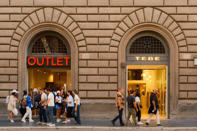 Why Where You Shop for Ugg Boots Matters as Much as When You Shop